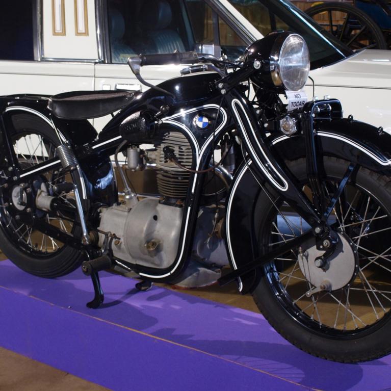 Museo de la moto y el coche clásico