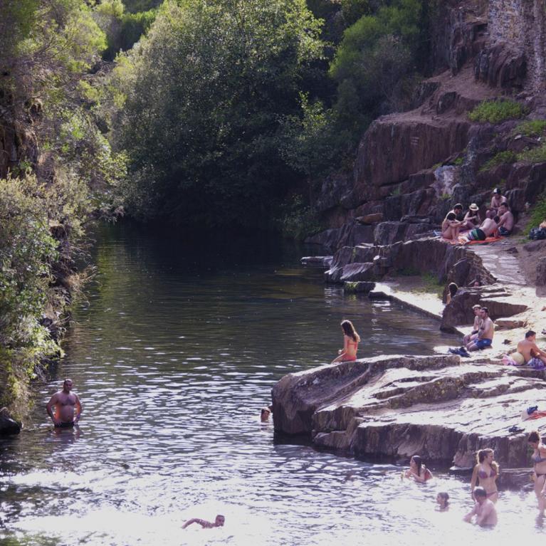 "Charco de la Olla" natural swimming pool